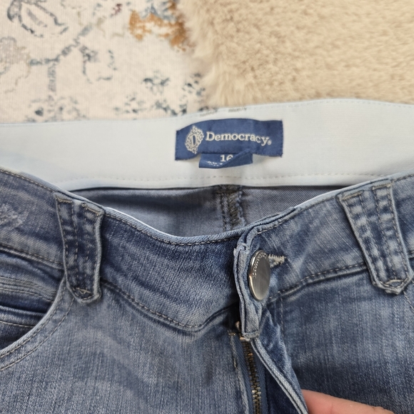 Democracy Denim Distressed Stretch Pants Women Plus Size 16 - Picture 4 of 7